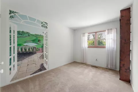 Bedroom - 839 S Curtis Ave, Kankakee, IL 60901 photo 2 of 4