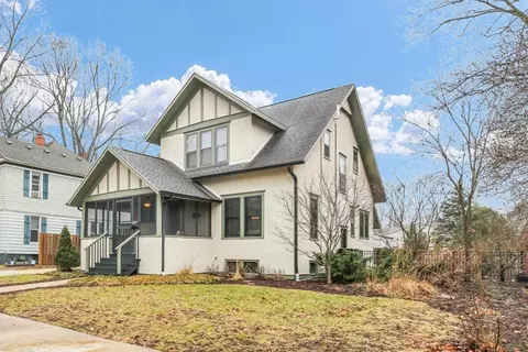 1211 W Park Ave, Champaign, IL 61821