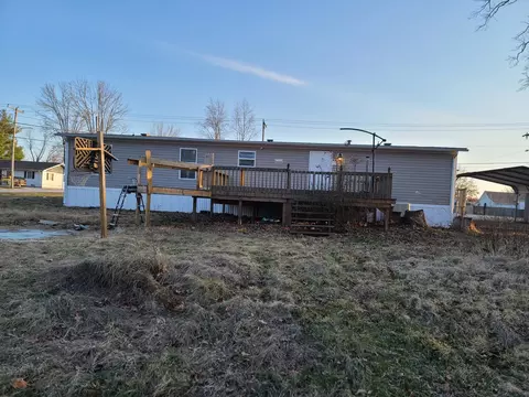 303 N Seba St, Hurst, IL 62949 photo 13