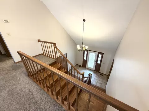 Entry Way - 1867 Gragg St, Centralia, IL 62801 photo 4 of 4