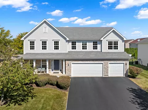 1916 Blue Heron Cir, Bartlett, IL 60103