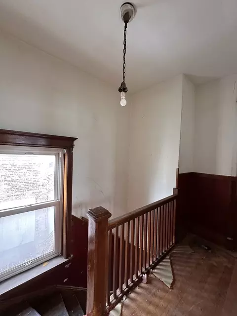 Entry Way - 7434 S Union Ave, Chicago, IL 60621 photo 4 of 5