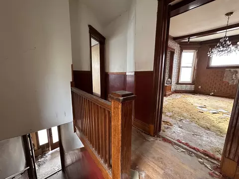 Entry Way - 7434 S Union Ave, Chicago, IL 60621 photo 3 of 5
