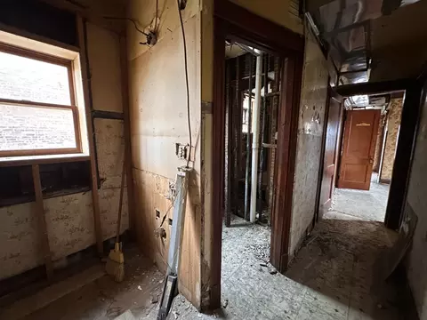 Entry Way - 7434 S Union Ave, Chicago, IL 60621 photo 5 of 5