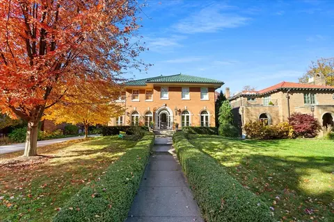 940 Bonnie Brae Pl, River Forest, IL 60305