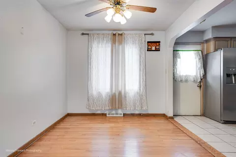 Other - 539 W Eggerding Dr, Addison, IL 60101 photo 1 of 5