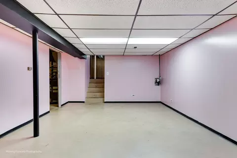 Other - 539 W Eggerding Dr, Addison, IL 60101 photo 4 of 5