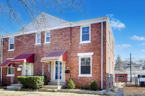 4023 Oak Ave, Brookfield, IL 60513