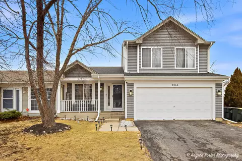 2366 Scott Ct, Round Lake Beach, IL 60073