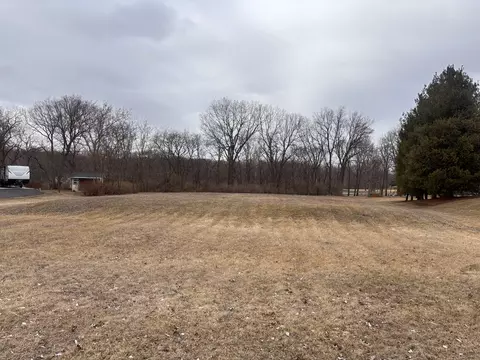 706 W Sycamore St, Millington, IL 60537