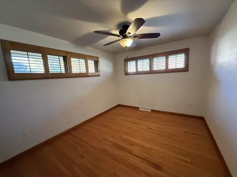 Bedroom - 2116 14th St, Peru, IL 61354 photo 3 of 4