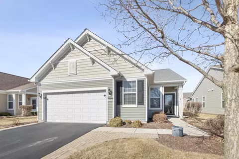 1702 Patriot St, Shorewood, IL 60404