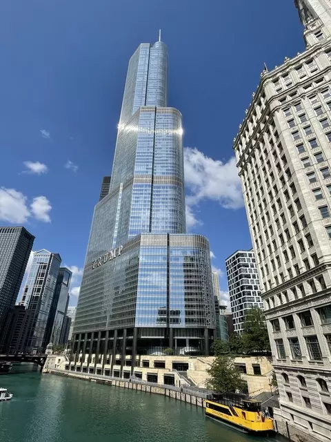 401 N Wabash Ave #32H, Chicago, IL 60611