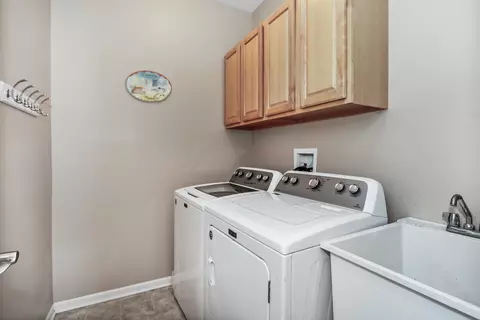 Other - 895 Eineke Blvd, Algonquin, IL 60102 photo 5 of 5