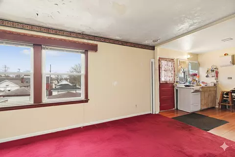 Living - 6036 S 74th Ave, Summit, IL 60501 photo 3 of 3
