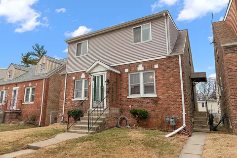 6036 S 74th Ave, Summit, IL 60501