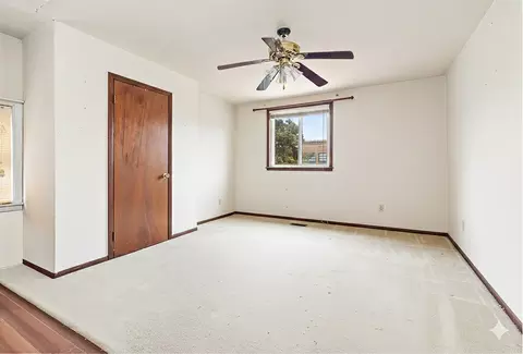 Bedroom - 6036 S 74th Ave, Summit, IL 60501 photo 5 of 5