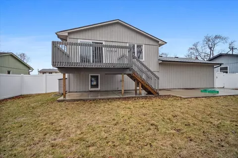 Exterior - 102 Nottingham Chase Chase, Normal, IL 61761 photo 4 of 4