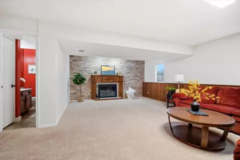 Living - 102 Nottingham Chase Chase, Normal, IL 61761 photo 1 of 2