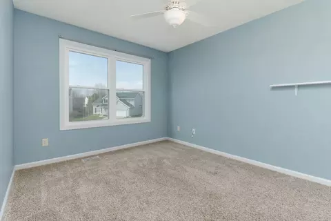 Bedroom - 1508 Biltmore Ct, Normal, IL 61761 photo 7 of 10