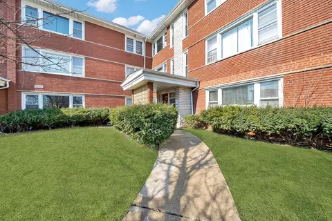 8020 S Pulaski Rd #3W, Chicago, IL 60652