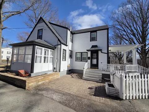 Other - 907 W Hovey Ave, Normal, IL 61761 photo 2 of 15