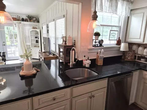 Kitchen - 907 W Hovey Ave, Normal, IL 61761 photo 5 of 7