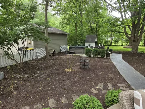 Exterior - 907 W Hovey Ave, Normal, IL 61761 photo 18 of 27