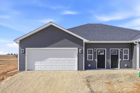 511 S Preston St, Cortland, IL 60112