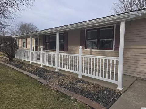 239 Rogers Rd, Carthage, IL 62321 photo 17