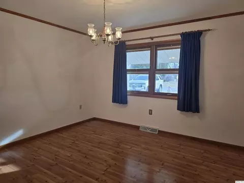 239 Rogers Rd, Carthage, IL 62321 photo 7