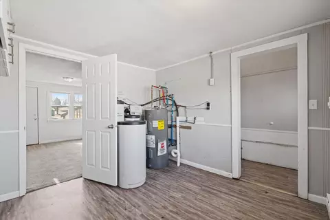 Entry Way - 3229 66th Ave, Moline, IL 61265 photo 1 of 1