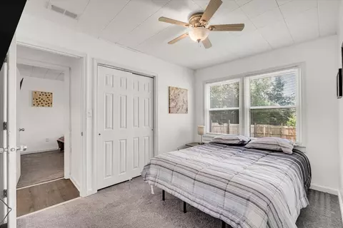 Bedroom - 3229 66th Ave, Moline, IL 61265 photo 5 of 10