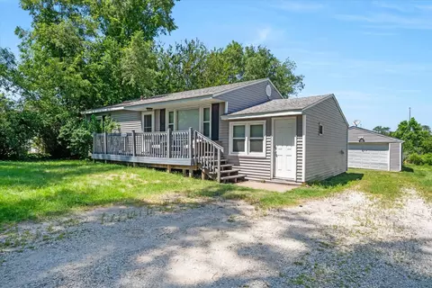 Other - 3229 66th Ave, Moline, IL 61265 photo 3 of 6