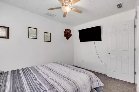 Bedroom - 3229 66th Ave, Moline, IL 61265 photo 6 of 10