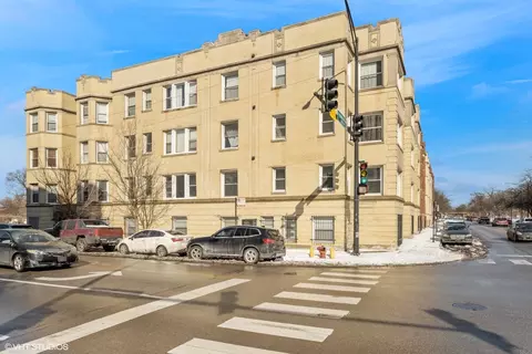 3806 W Washington Blvd #D1, Chicago, IL 60624