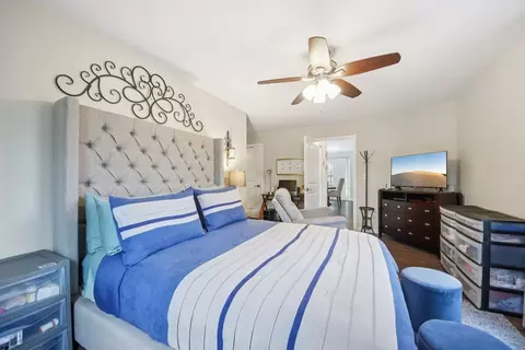 Bedroom - 1002 Interloch Ct #1002, Algonquin, IL 60102 photo 5 of 6