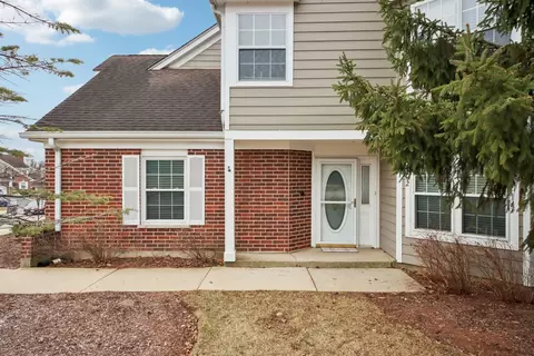 Exterior - 1002 Interloch Ct #1002, Algonquin, IL 60102 photo 5 of 6