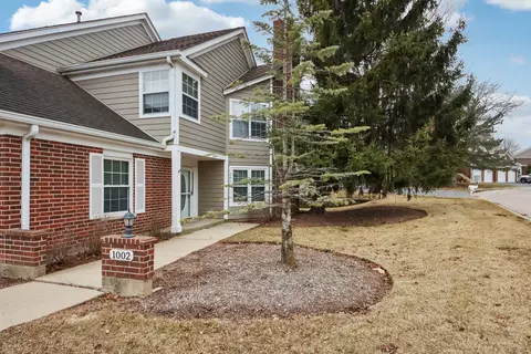 Exterior - 1002 Interloch Ct #1002, Algonquin, IL 60102 photo 4 of 6