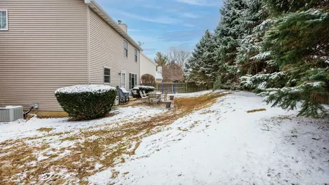 34 Downing Cir, Bloomington, IL 61704 photo 53