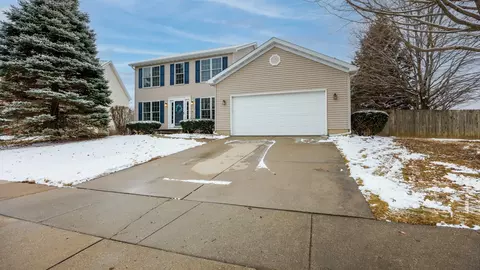 34 Downing Cir, Bloomington, IL 61704 photo 58