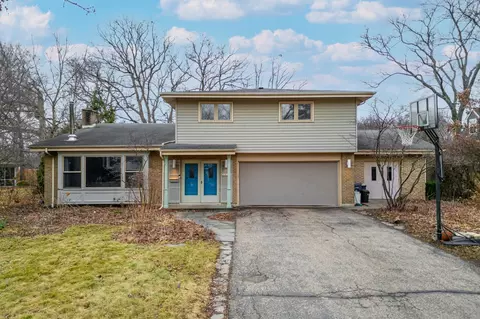 3272 Western Ave, Highland Park, IL 60035