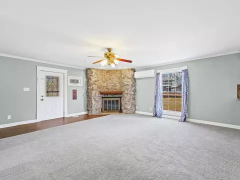 103 E Griggs St, Mansfield, IL 61854 photo 15