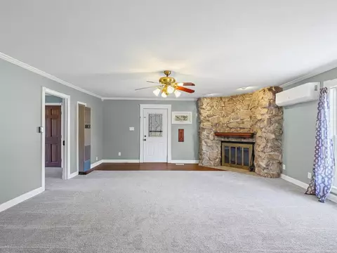 103 E Griggs St, Mansfield, IL 61854 photo 14