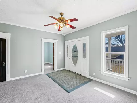 103 E Griggs St, Mansfield, IL 61854 photo 7