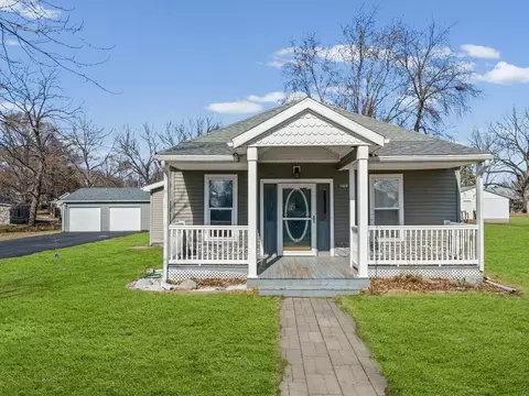 103 E Griggs St, Mansfield, IL 61854