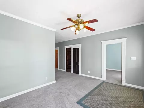103 E Griggs St, Mansfield, IL 61854 photo 6