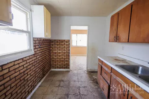 Kitchen - 762 N Webster Cir, Kankakee, IL 60901 photo 3 of 3