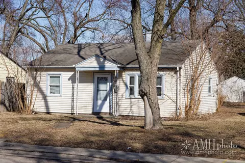 Exterior - 762 N Webster Cir, Kankakee, IL 60901 photo 6 of 12