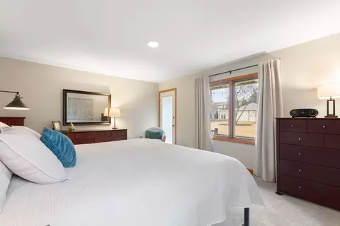 Bedroom - Undisclosed, Wheaton, IL 60189 photo 1 of 4